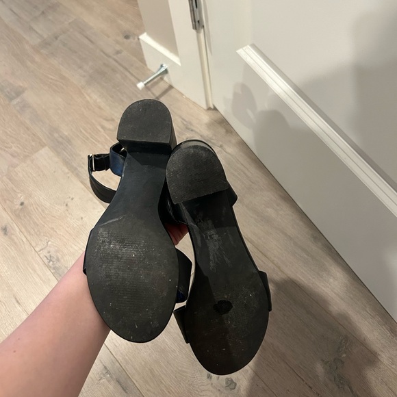 Steve Madden heels - Picture 2 of 3